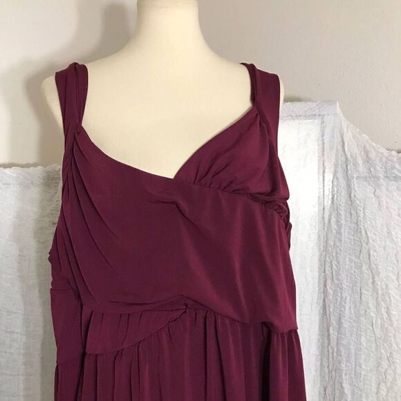 Torrid NWT Sexy Burgandy Top Size 6 ( 30 ) - Picture 4 of 8
